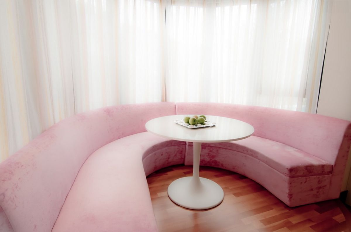 ghe sofa hong tao tham my cho phong khach 10 5/12/2016   Bài 4   Những chiếc ghế sofa màu hồng tạo hiệu ứng kỳ diệu cho phòng khách