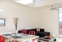 Trang trí nội thất đỏ rực rỡ cho không gian nhà bừng sáng