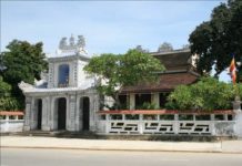 Bật mí hóa giải linh khí cho ngôi nhà của bạn khi giáp lưng với chùa.