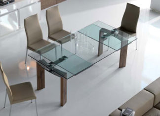 Đẹp ngất ngây với những mẫu bàn kính ấn tượng cho không gian sống hiện đại