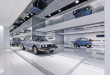 “Hoảng hồn” trước cảnh sắc đẹp mắt của bảo tàng xe BMW – nơi “lạc trôi” về dòng lịch sử của hãng xe này. Hãy cùng nhau chiêm ngưỡng vẻ “lung linh” của nó nhé. bao tang BMW (6)