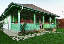 Độc đáo căn hộ đậm phong cách Rumani truyền thống, sắc xanh “tô điểm” từ trong ra ngoài. ngoi nha truyen thong Rumani