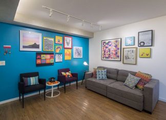 Khám phá căn hộ phong cách rộng 70m2 của cặp vợ chồng trẻ nhờ sử dụng sắc màu thời thượng. can ho 70m2