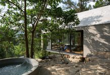 Căn hộ 36m2 nằm cheo leo bên đồi thông sẽ giúp bạn thỏa mãn sự yên bình đầy ma mị nha cheo leo tren cay
